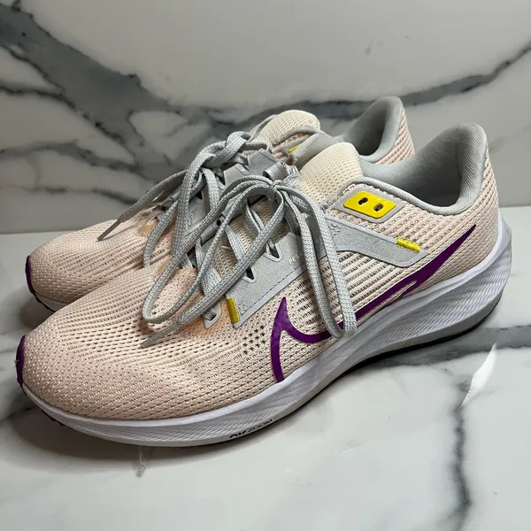 Nike Air Zoom Pegasus DV3854 Guava Ice/Vivid Purple Running Shoes Sz 9 Athlete - Image 4