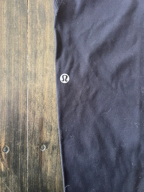 Lululemon 7/8 Leggings - Image 3