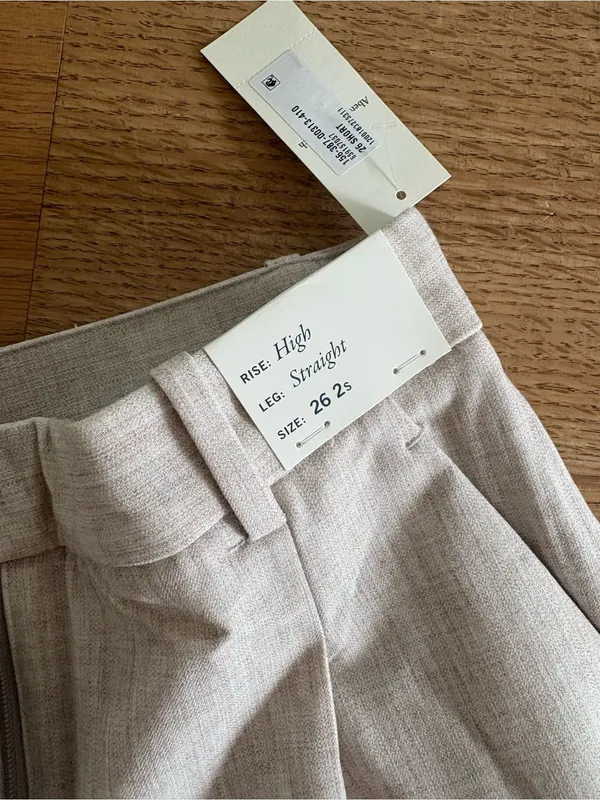 Abercrombie trousers - Image 7