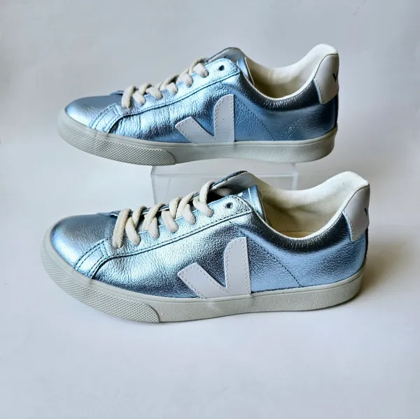 Veja Womens Esplar Low Sneakers Metallic Blue Lace Up size 6 - Image 2