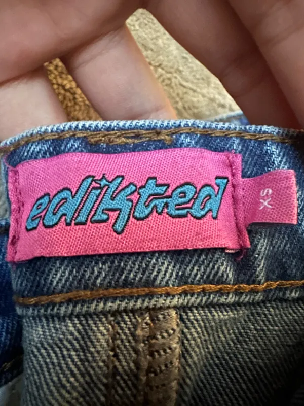 Edikted Carpenter Low Rise Baggy Jeans - Image 4