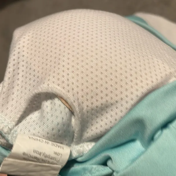 - Shein workout bra in ice aqua blue size medium swim bra/ work out m - Image 4