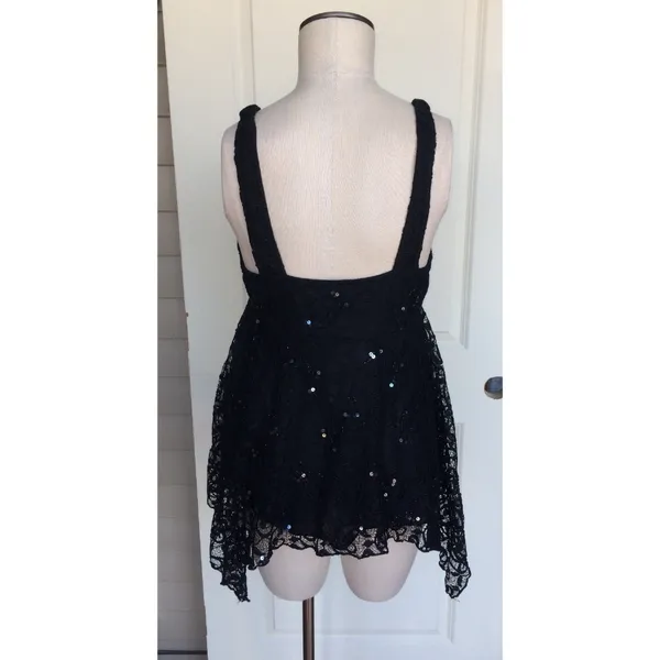 NWT Millau Sequin Beaded Black Lace Tunic Top Size M - Image 3