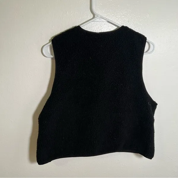No Boundaries‎ Women's Sherpa Vest Sleeveless Black Tie Front Pockets Y2K - Image 5