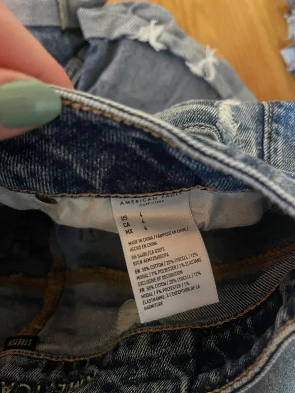 American Eagle Outfitters Jean Shorts - Image 4