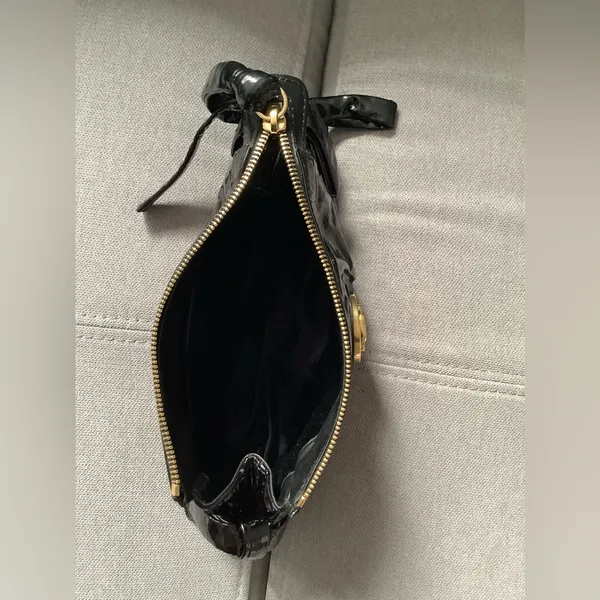 Pretty🌹dressy GUCCI GO OUT clutch/ bag 🔥🔥🔥 - Image 13