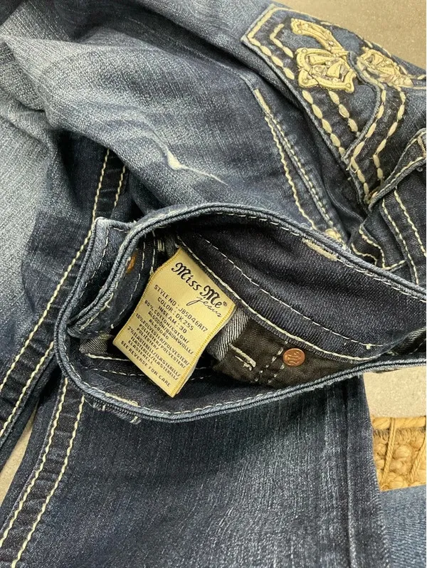 Women’s miss me jeans size 29 - Image 5