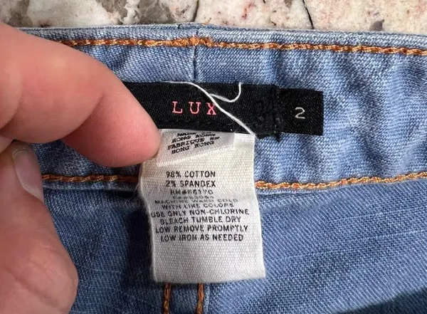 Lux Women’s Size 2 Jean Shorts - Image 3