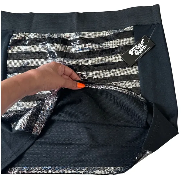 Planet Gold Y2K black silver sequin micro mini skirt large party glam indie sleaze clubwear - Image 4