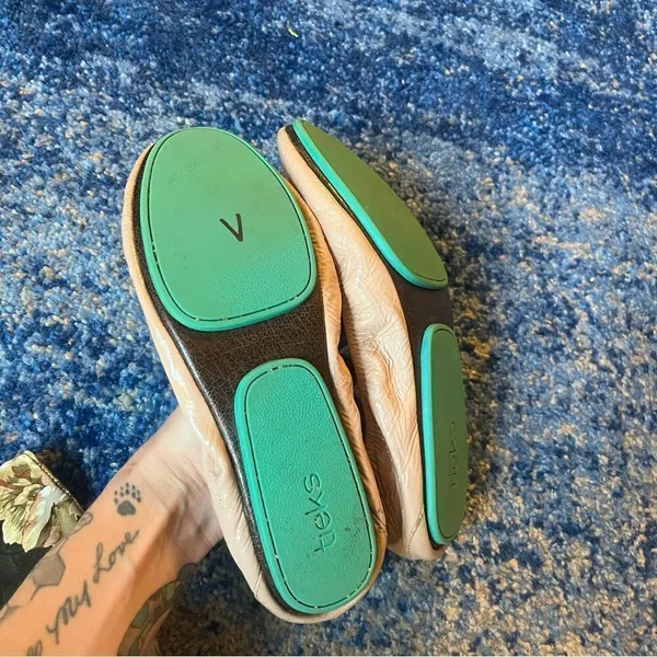 Tieks Biscotti Tan Patent Flats - Image 9