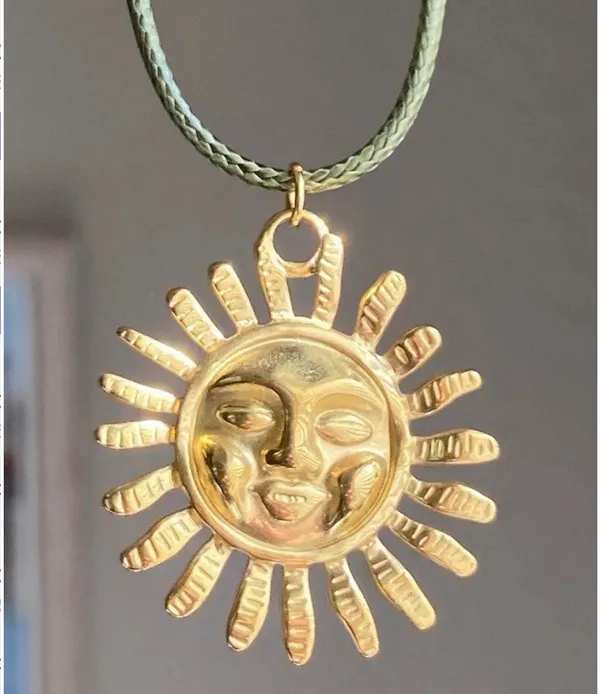 Handmade gold tone stainless steel sun boho retro vintage style earrings☀️ - Image 10