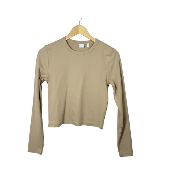 Aritzia Sunday Best Women’s Classic Crewneck Long Sleeve in Tan Size M - Image 2