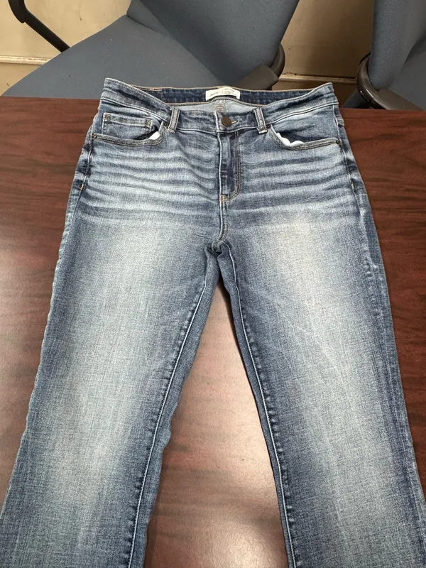 BKE Payton Mid-Rise Universal Fit Tailored Bootcut Jeans Size 29x29.5 - Image 2