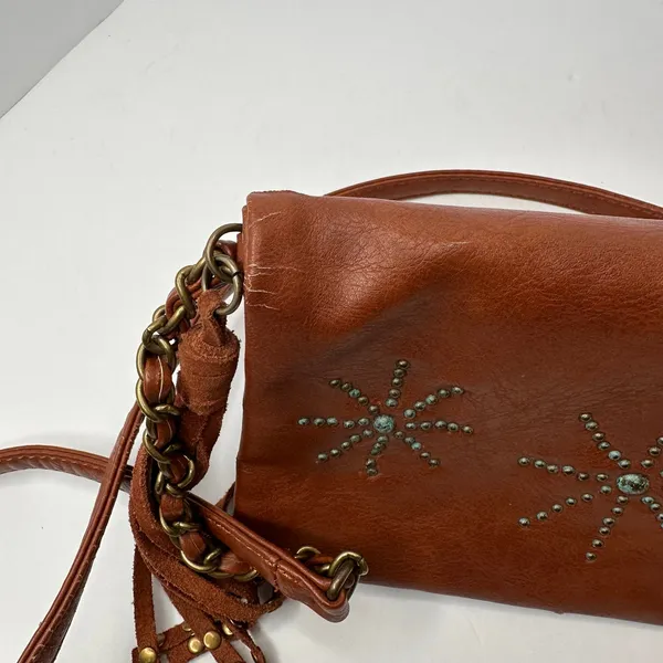 Shyanne Bohemian Western Style Crossbody Bag Leather Grommet Design Tassel - Image 10