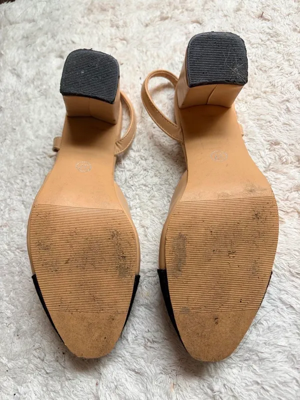 Shein Slingback Chunky Heeled Sandals - Image 3