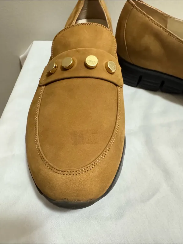 Amalfi by Rangoni Italy Suede Studded Loafers Slip On Shoes Brown Tan Size 9.5 - Image 5