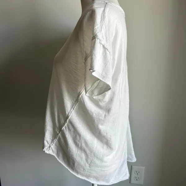 Pilcro Solid White Classic T-Shirt Flowy Lightweight Boho Oversized Size Small - Image 4