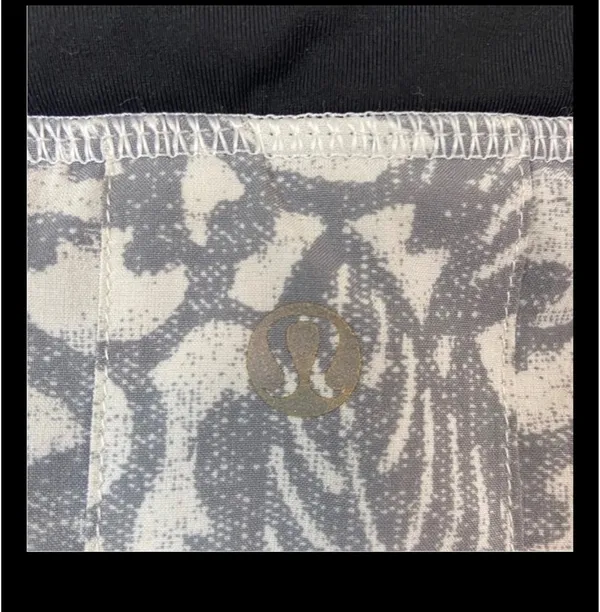 lululemon athletica Black and Gray Skort Size 6 RARE! - Image 6