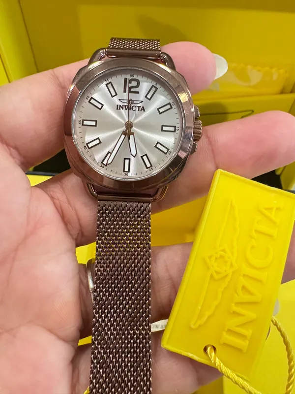 Invicta women’s Watch/ new with Warranty - Image 3