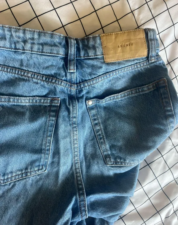 H&M Barrel Jeans - Image 3