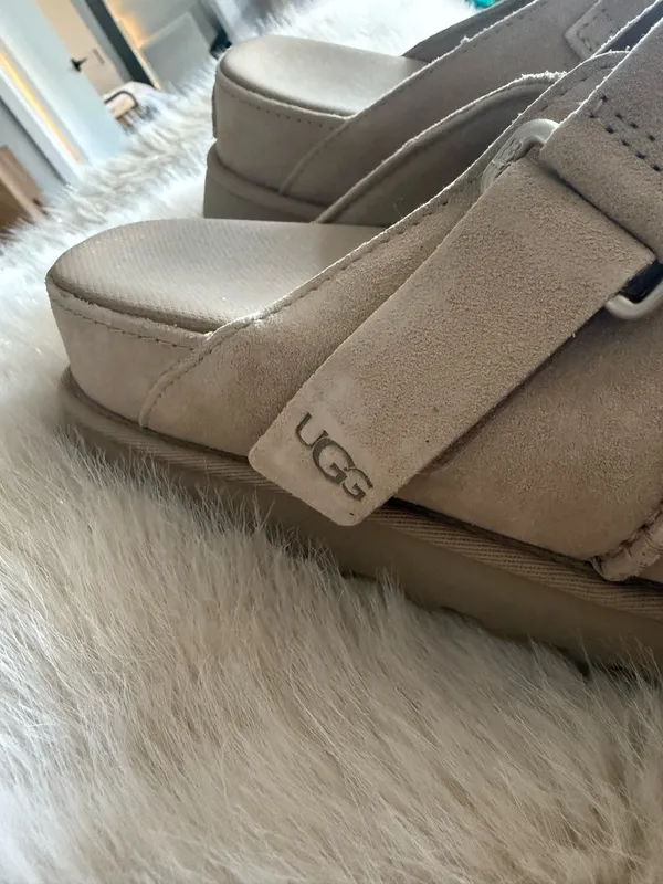 UGG Sandals - Image 4