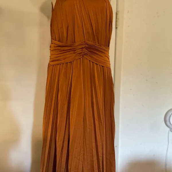 Lulu's One Shoulder Terracotta jumpsuit beautiful wide leg excellent pre owned - Image 2