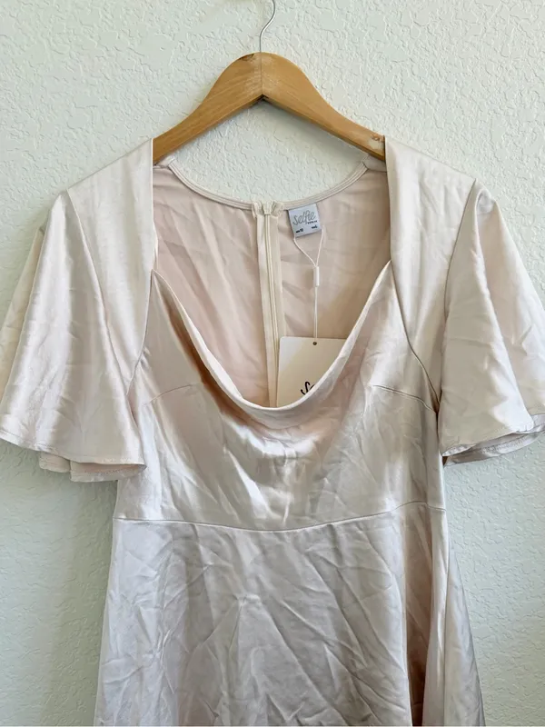 Selfie Leslie Champagne White Short Sleeve Mini Dress Asymmetrical Cowl Neck L - Image 3