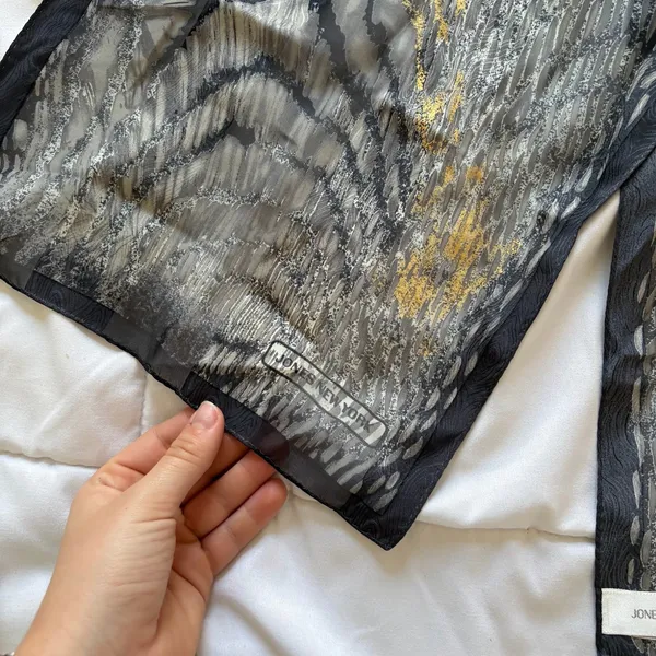 Vintage Jones New York Scarf Grey Gold Metallic Abstract Sheer 100% Silk Luxury - Image 2