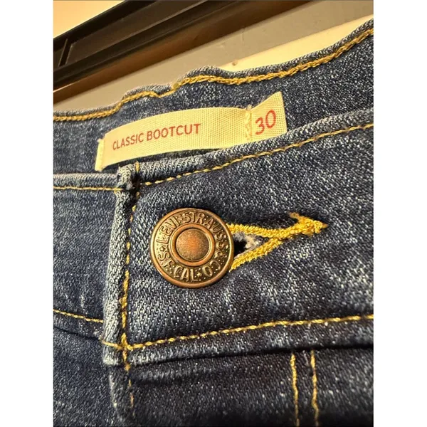 Levi's Classic Bootcut Jean Dark Wash Stretch‎ Casual Minimalist Size 30 - Image 6