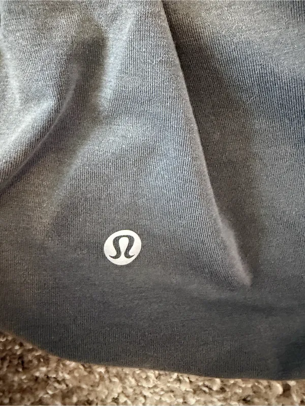 NWT Lululemon EasySet Relaxed Long-Sleeve Shirt dilute Wash graphite gray size 4 - Image 11