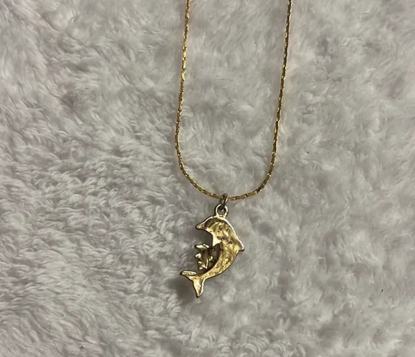 Fashion Costume Jewelry Gold Tone Dolphin Necklace - Image 4