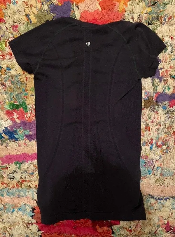 Lululemon Shirt - Image 3