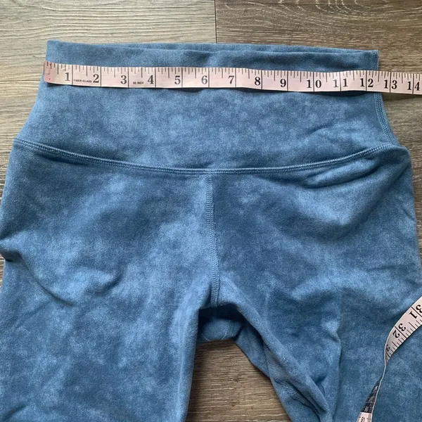 Alo Tie Dye Blue High-Waisted Leggings M - Image 8