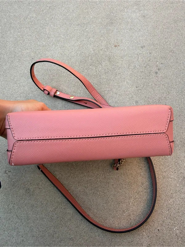 Kate Spade Mini Dusty Pink Crossbody Purse with Gold Hardware - Image 6