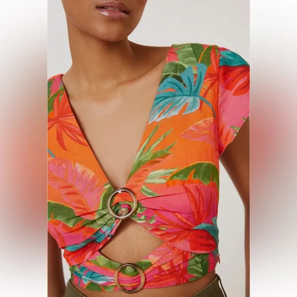 Anthropologie Tropical Floral Knot-Front Crop Top in Coral & Teal - Image 2