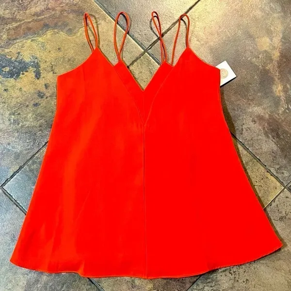 NWT The Coverii Red Double V-neck Strappy Layered Cami Small - Image 3