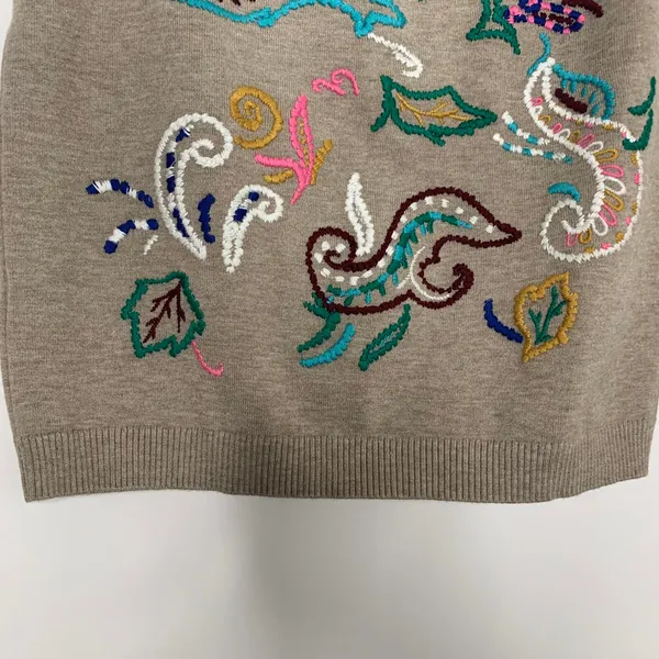 Anthropologie Embroidered Sweater Skirt Set Womens Medium - Image 8