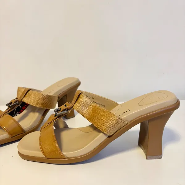 Flexisole Y2K Faux Leather Slip On Open Toe Pump Heels Tan Womens Shoe Size 8.5 - Image 2