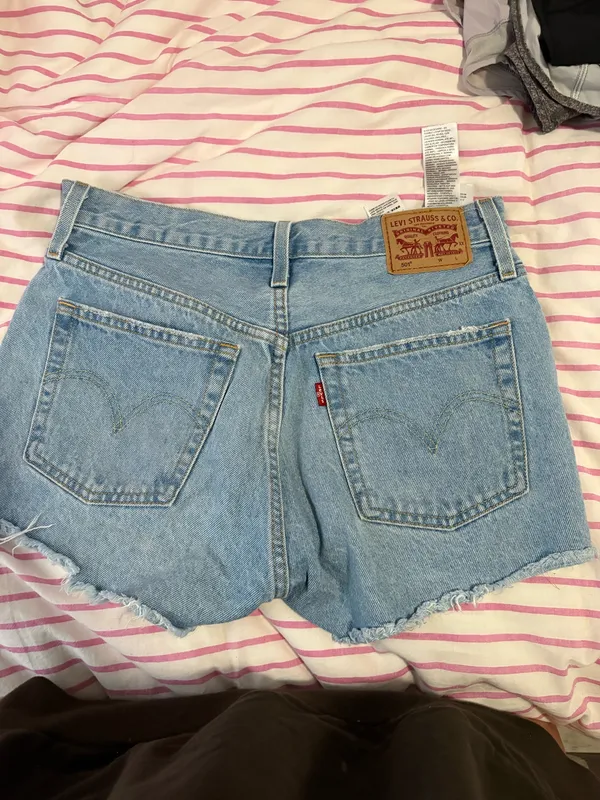 Levi’s 501 Shorts - Image 2