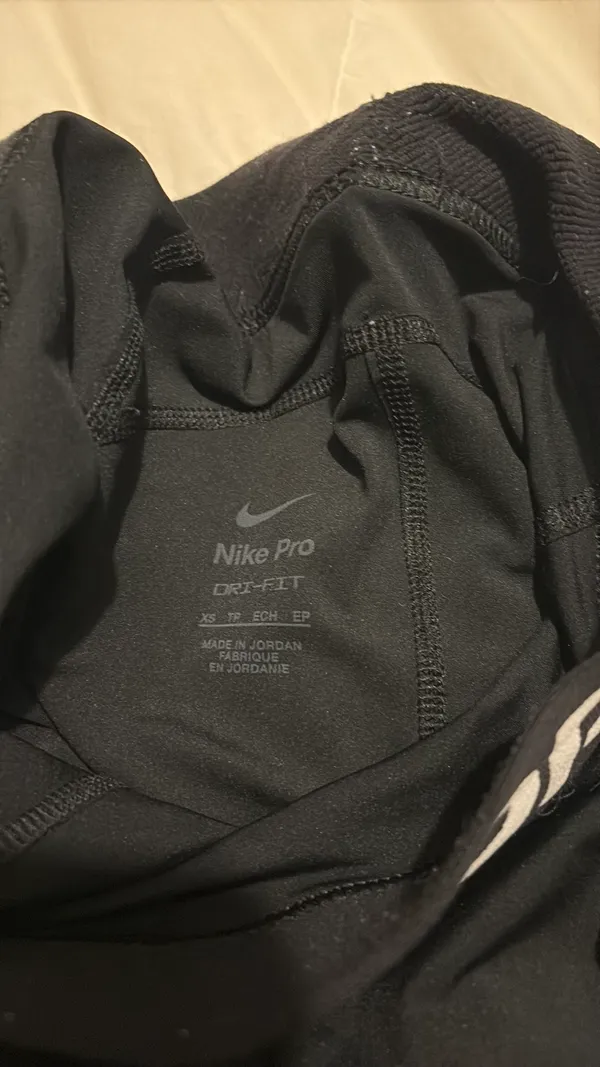 Nike Pros Black - Image 3