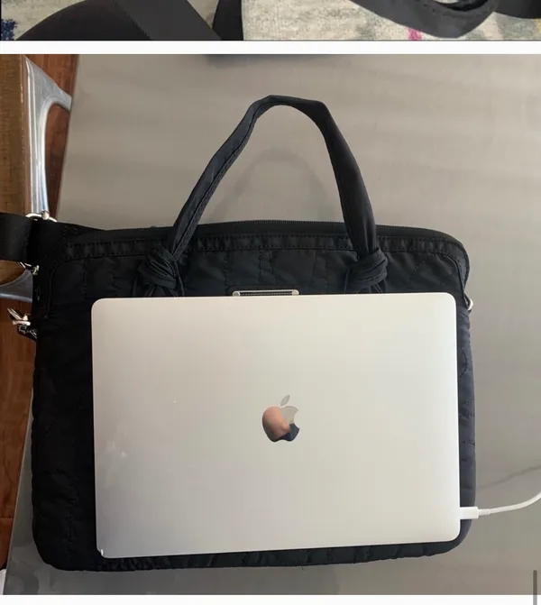 Marc Jacobs Laptop Case/bag - Image 4