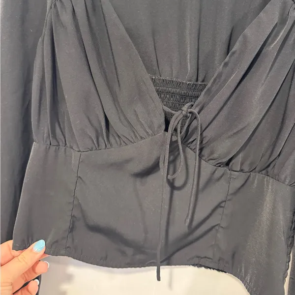 Abercrombie‎ and Fitch black corset puff sleeve crop top - Image 2