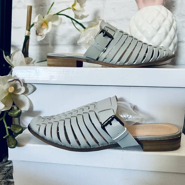 Chase and Chloe Grey Bliss Mules - Image 7