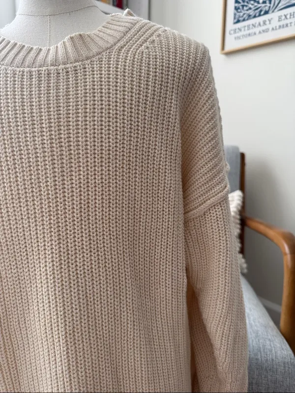 American Eagle Long Weekend Crewneck Sweater in Cream XXS - Image 4