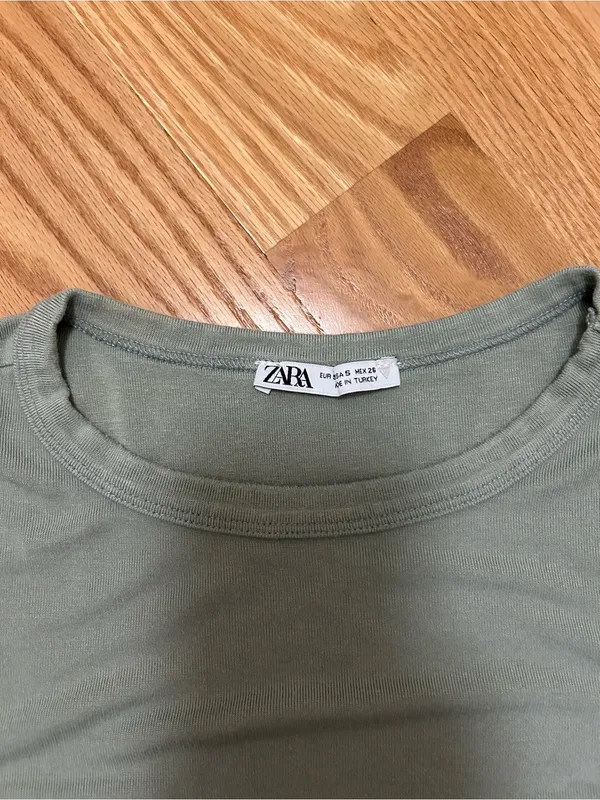 Zara Sage Green Short Sleeve Crop Top - Image 2