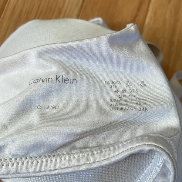 Calvin Klein Bra Womens 34B White Push Up - Image 6