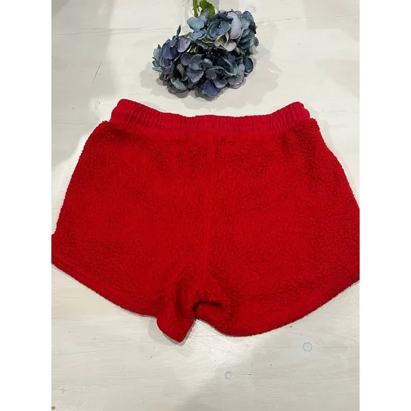 Rivalry Threads Fuzzy red Georgia bulldog Shorts‎ size small - Image 7