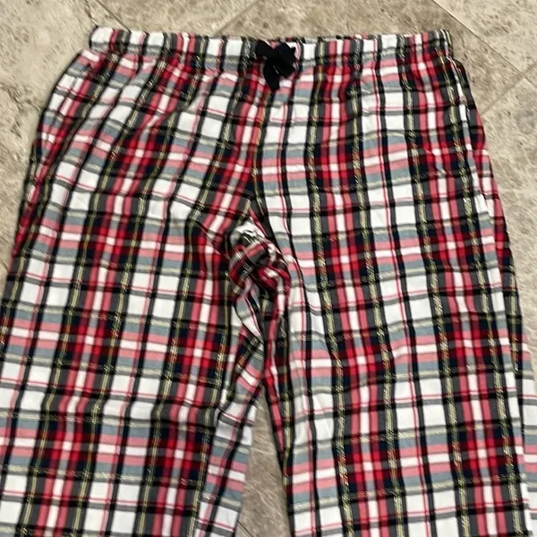 Victoria’s Secret Women's Plaid Pajama PJ Pants Medium Red Black - Image 4