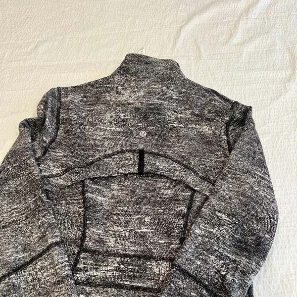 Lululemon Define Jacket Rush Jacquard Black White Size 6 women - Image 6