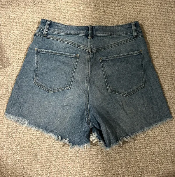 Happily Grey Mom Shorts Gray Size 28 - Image 3